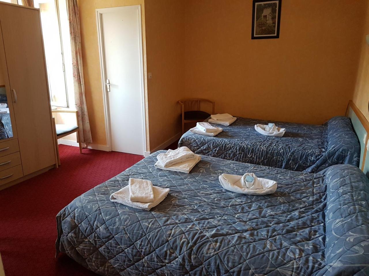 Hotel De La Gare Dol-de-Bretagne Dış mekan fotoğraf